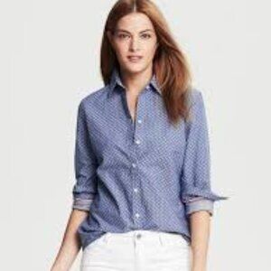 Banana Republic  Oxford Shirt Button Up  Anchor Nautical Print Woman's Medium